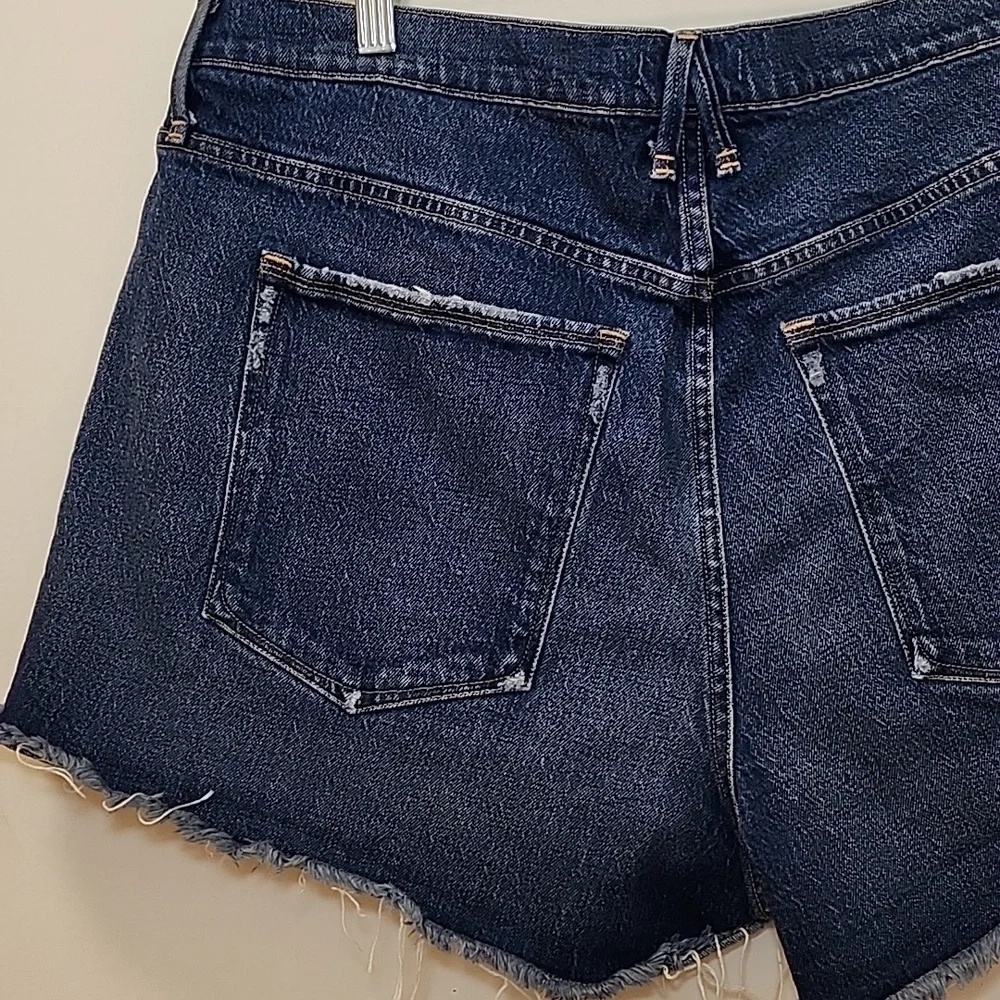 Good American '90s Cutoff Distressed Denim Shorts Blue Size 16